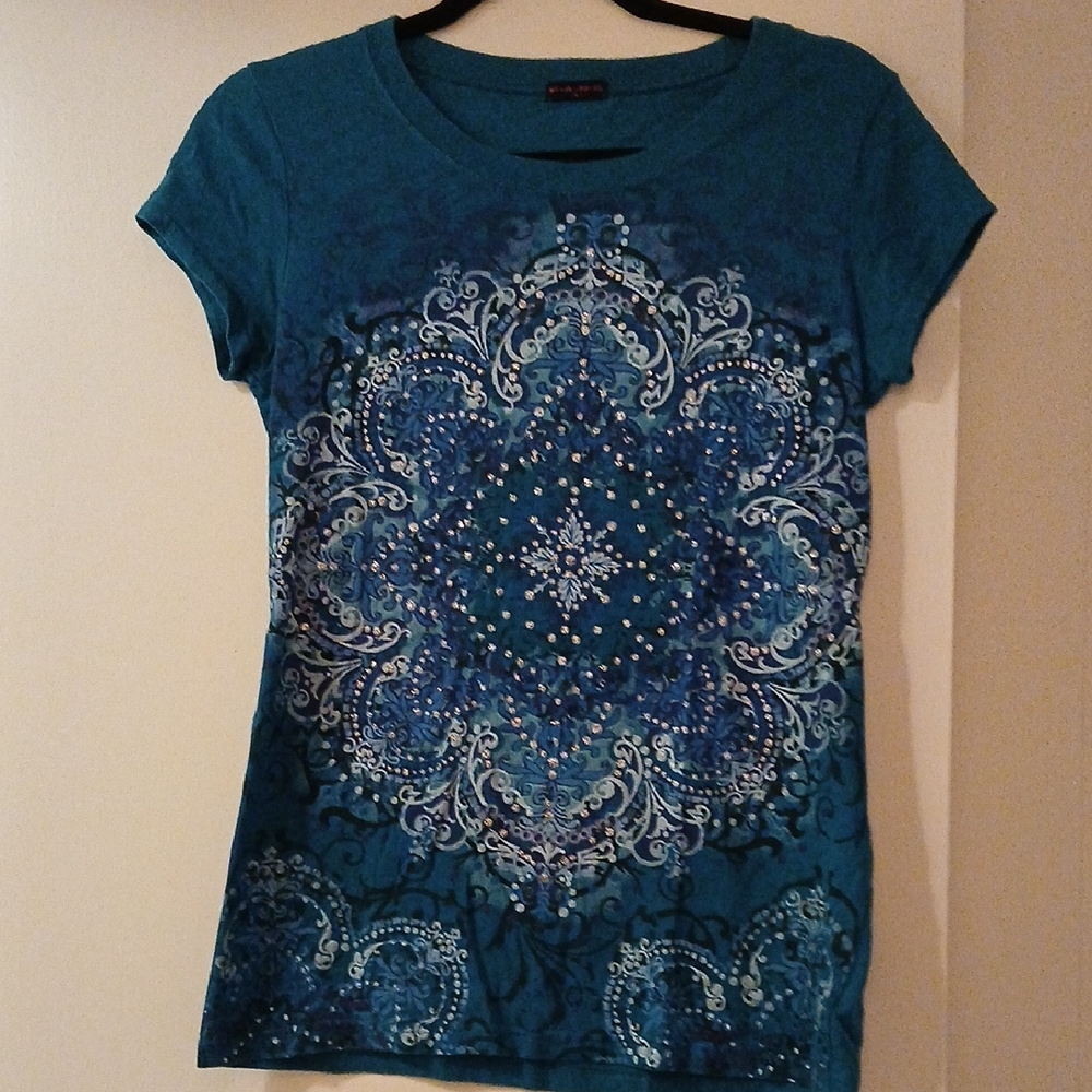 FANG Teal Mandala Print Short Sleeve Top